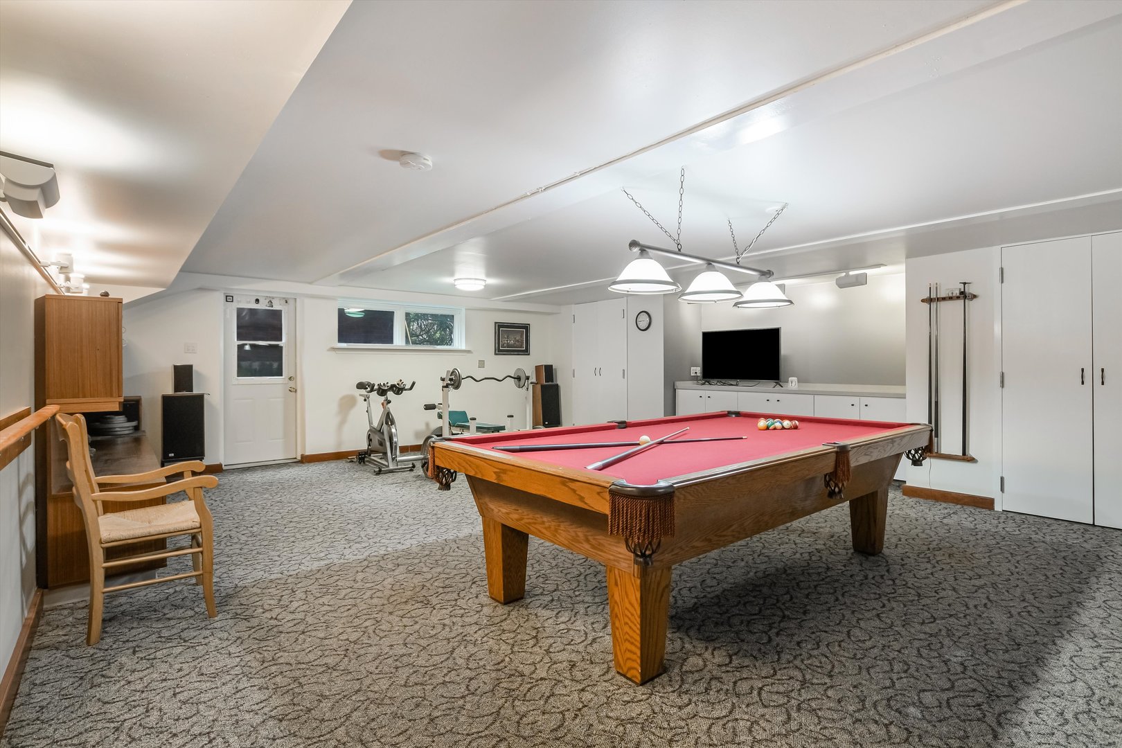 230 Wisner Street Park Ridge, IL 60068 - Photo 33 of 43 a living room with furniture pool table and flat screen tv
