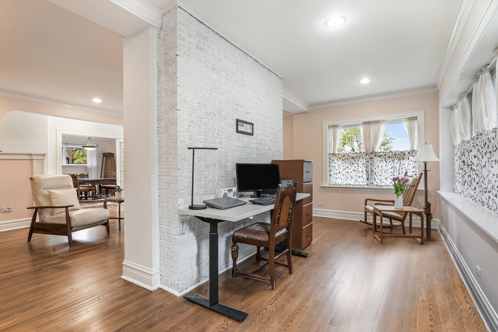 230 Wisner Street Park Ridge, IL 60068 - Photo 5 of 43 a workspace with furniture hardwood and a window