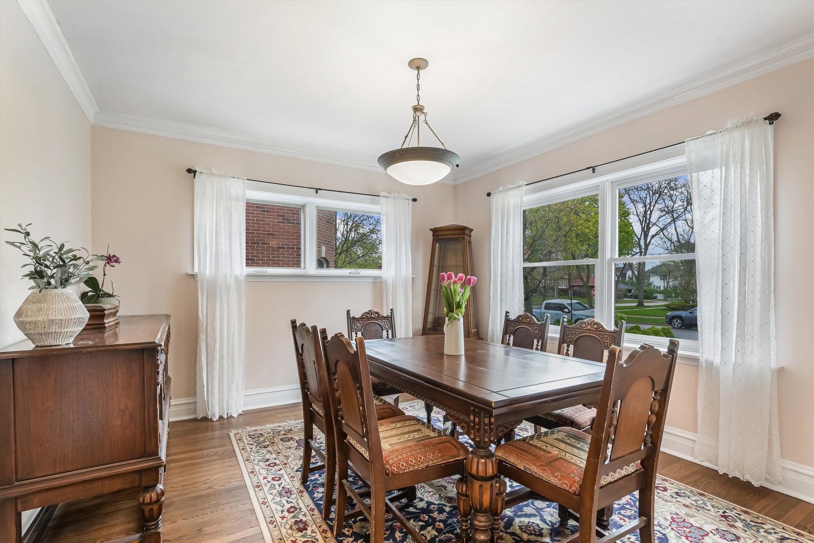 230 Wisner Street Park Ridge, IL 60068 - Photo 7 of 43 a dining room with furniture window wooden floor