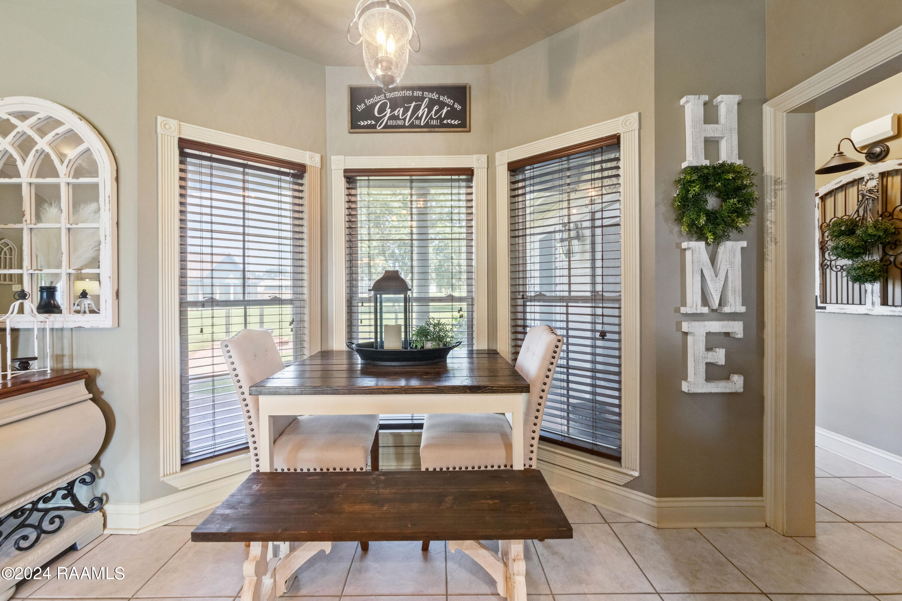 4406 Waguespack Road New Iberia, LA 70560 - Photo 12 of 49 4405Waguespack-68