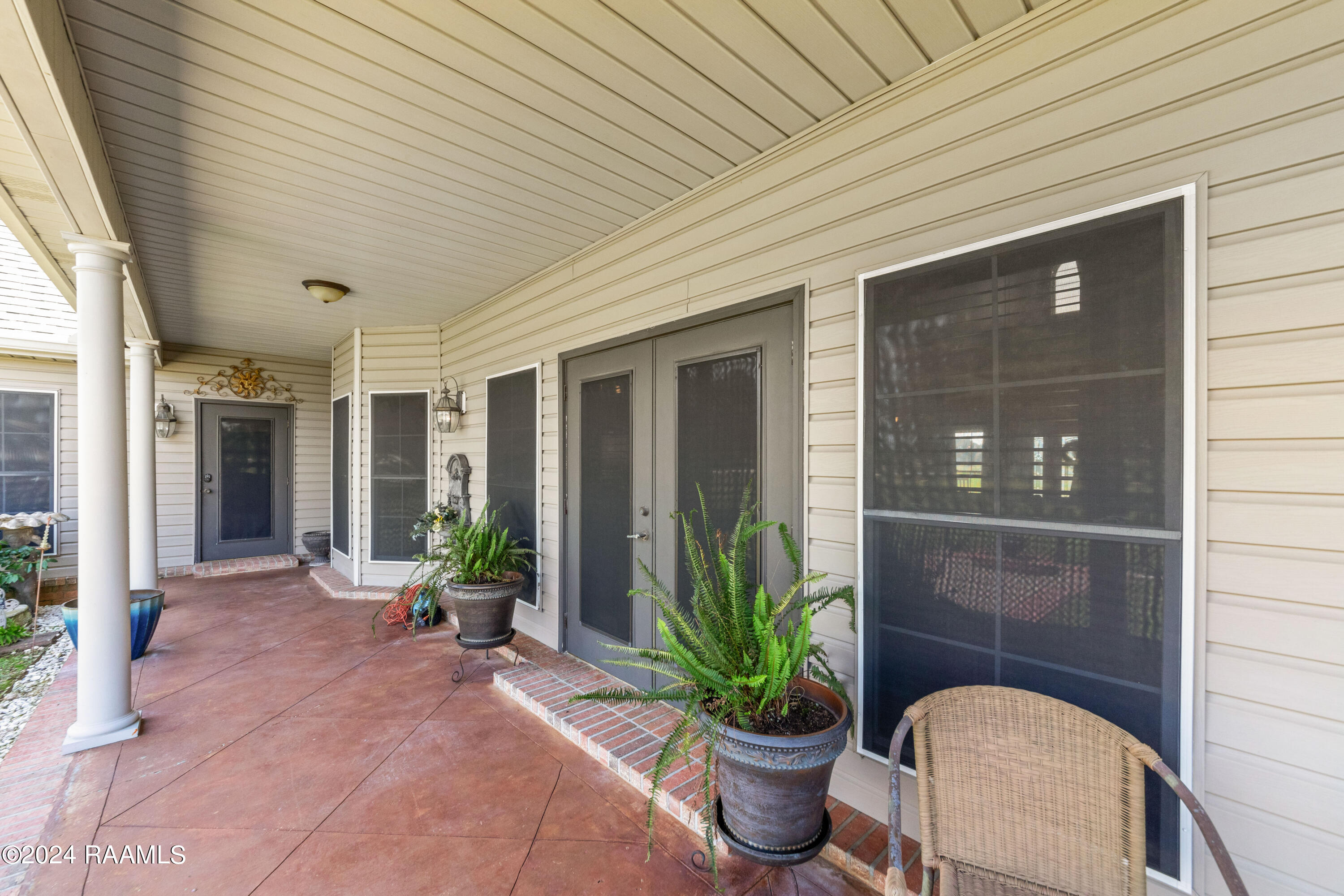 4406 Waguespack Road New Iberia, LA 70560 - Photo 29 of 49 4405Waguespack-31
