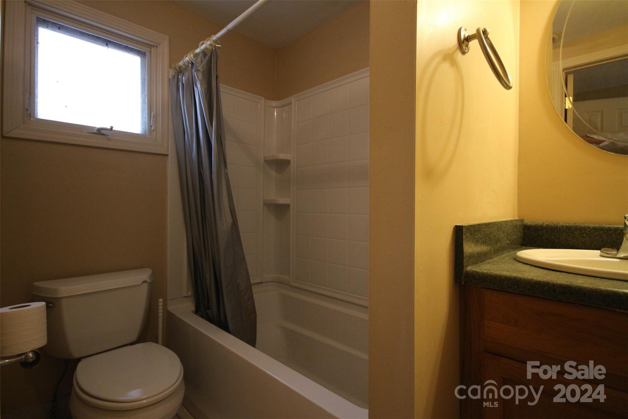 128 Cheulah Road Brevard, NC 28712 - Photo 13 of 17 Gallery Image 13