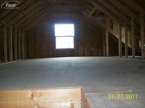 4035 Merwin Road Lapeer, MI 48446 - Photo 4 of 10 20166082-3.JPG