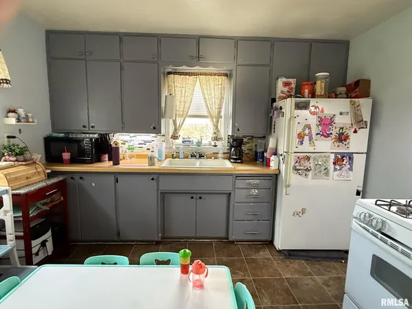 $50,000 | 5914 South Jefferson Street, Bartonville, IL 61607