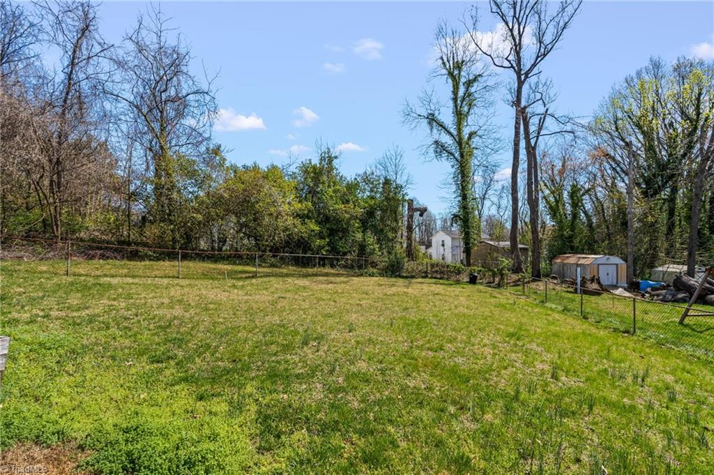 1716 Camden Road Winston-Salem, NC 27103 - Photo 34 of 44