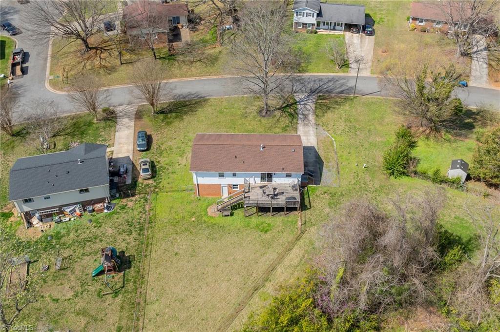 1716 Camden Road Winston-Salem, NC 27103 - Photo 36 of 44