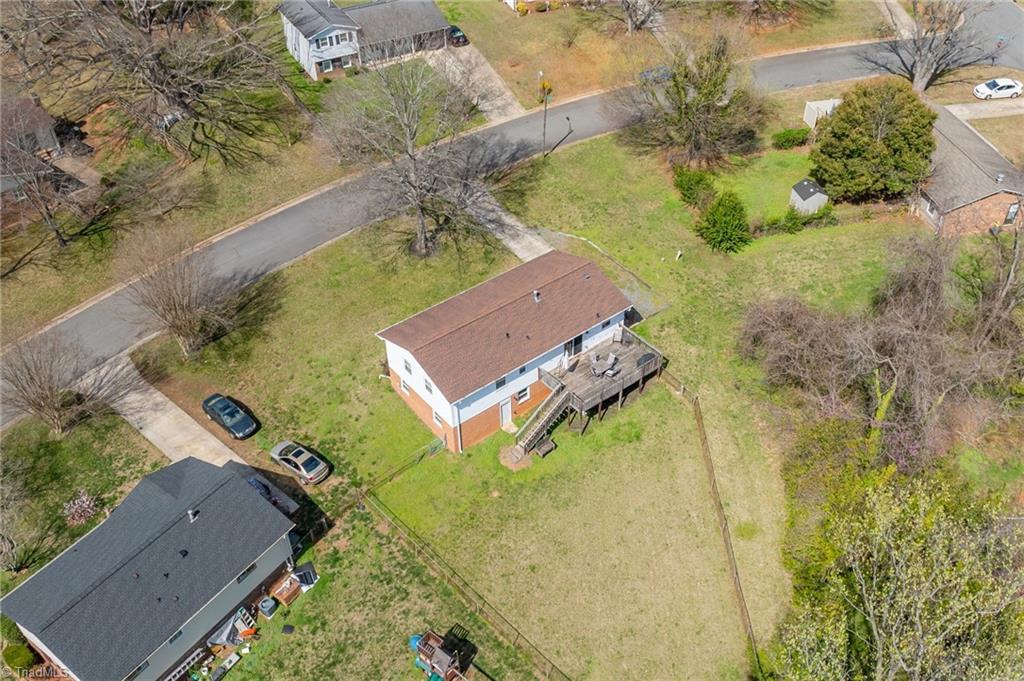 1716 Camden Road Winston-Salem, NC 27103 - Photo 37 of 44