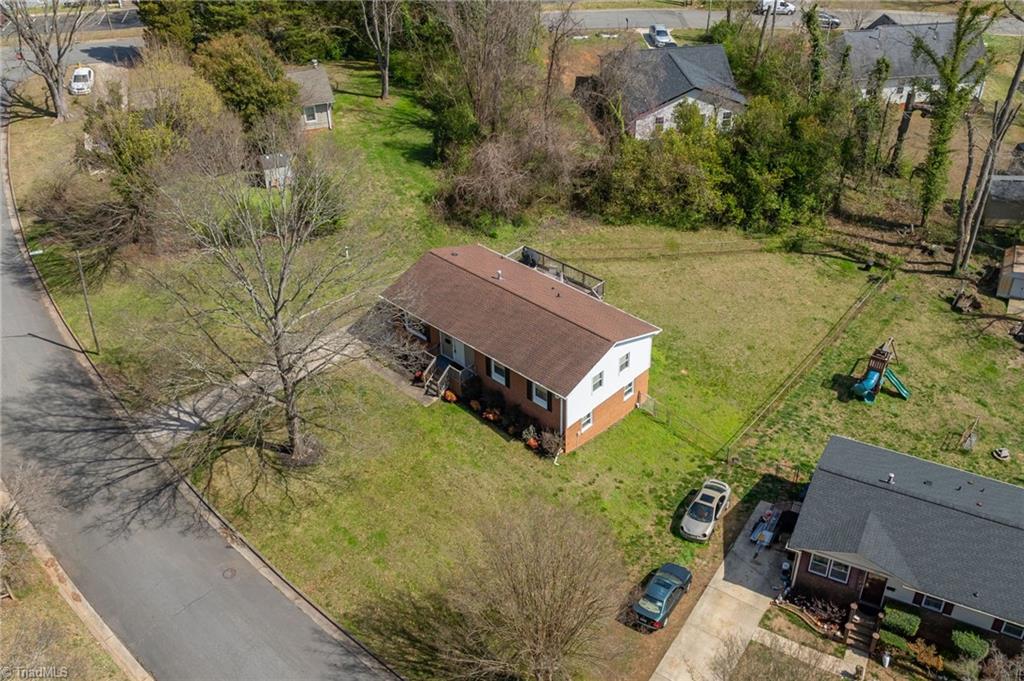 1716 Camden Road Winston-Salem, NC 27103 - Photo 39 of 44