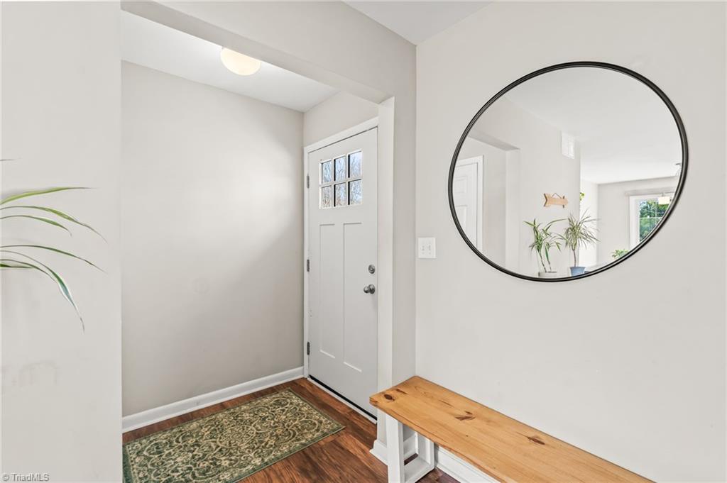 1716 Camden Road Winston-Salem, NC 27103 - Photo 7 of 44