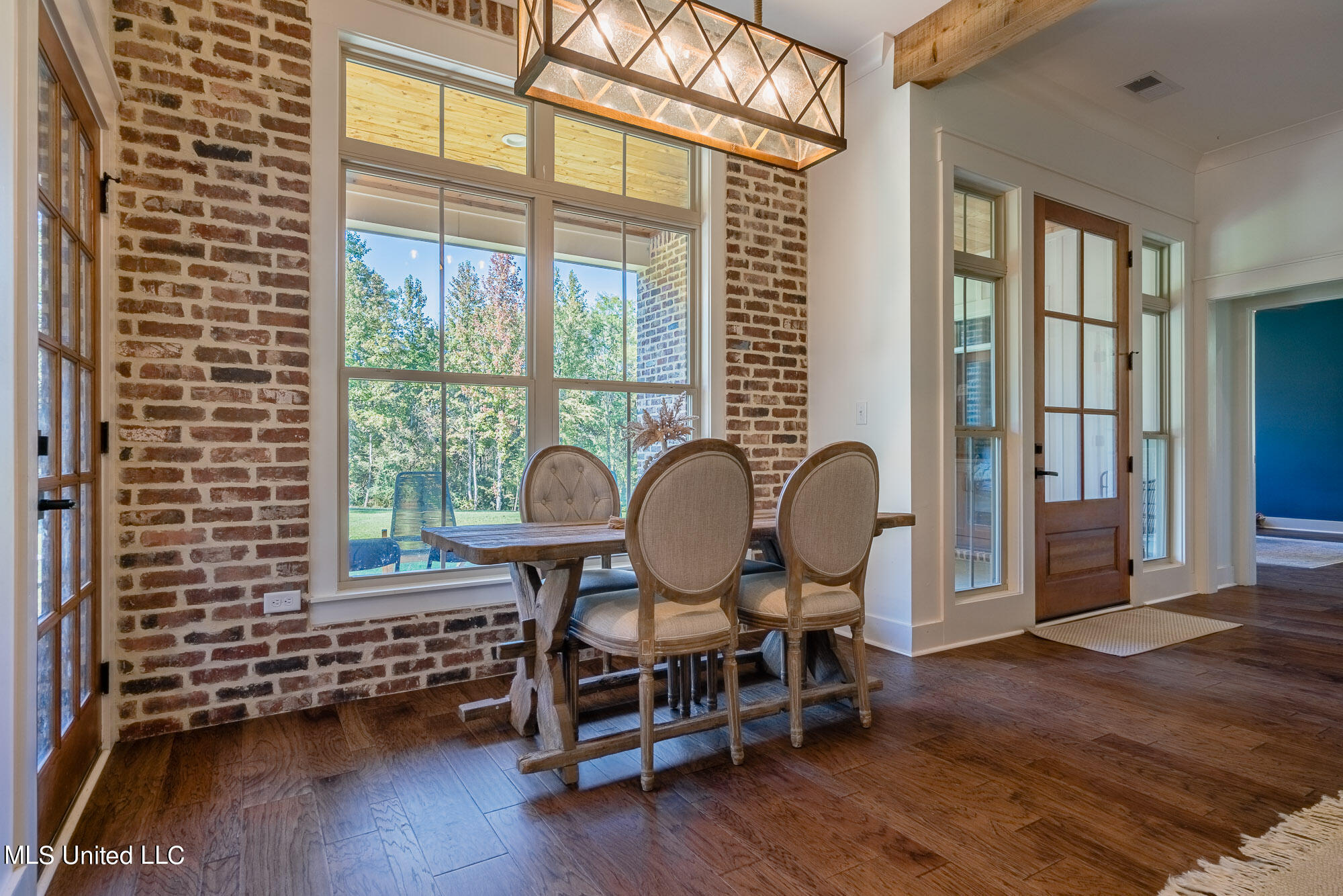 8380 Bethel Road Olive Branch, MS 38654 - Photo 15 of 36 Breakfast Room