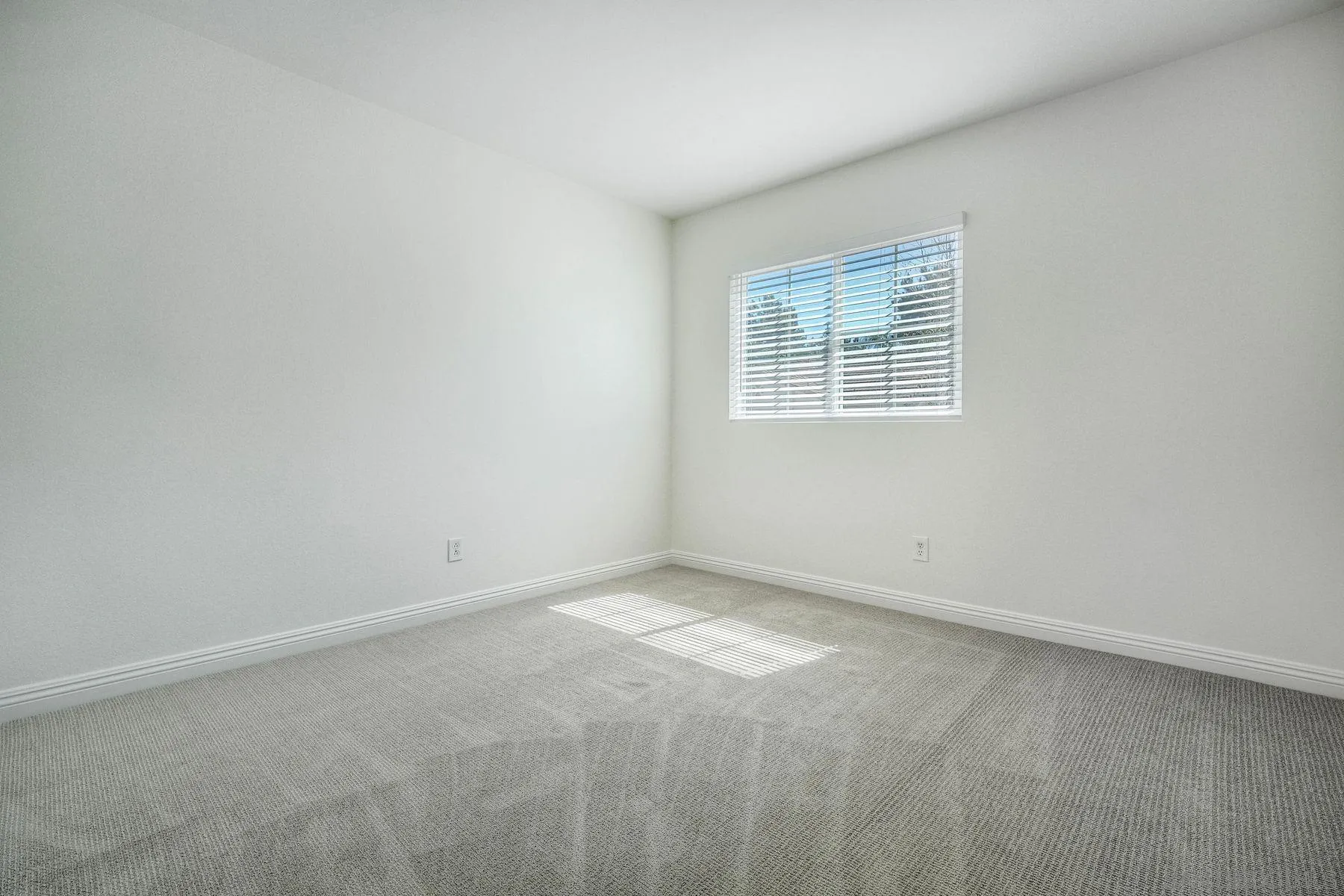 534 Whitesage Road San Marcos, CA 92078 - Photo 24 of 36 Bedroom #2