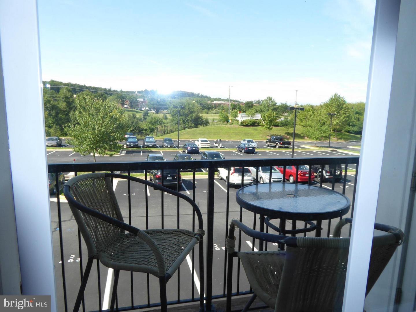 21222 McFadden Square, Unit 209 Sterling, VA 20165 - Photo 3 of 16 Private Patio