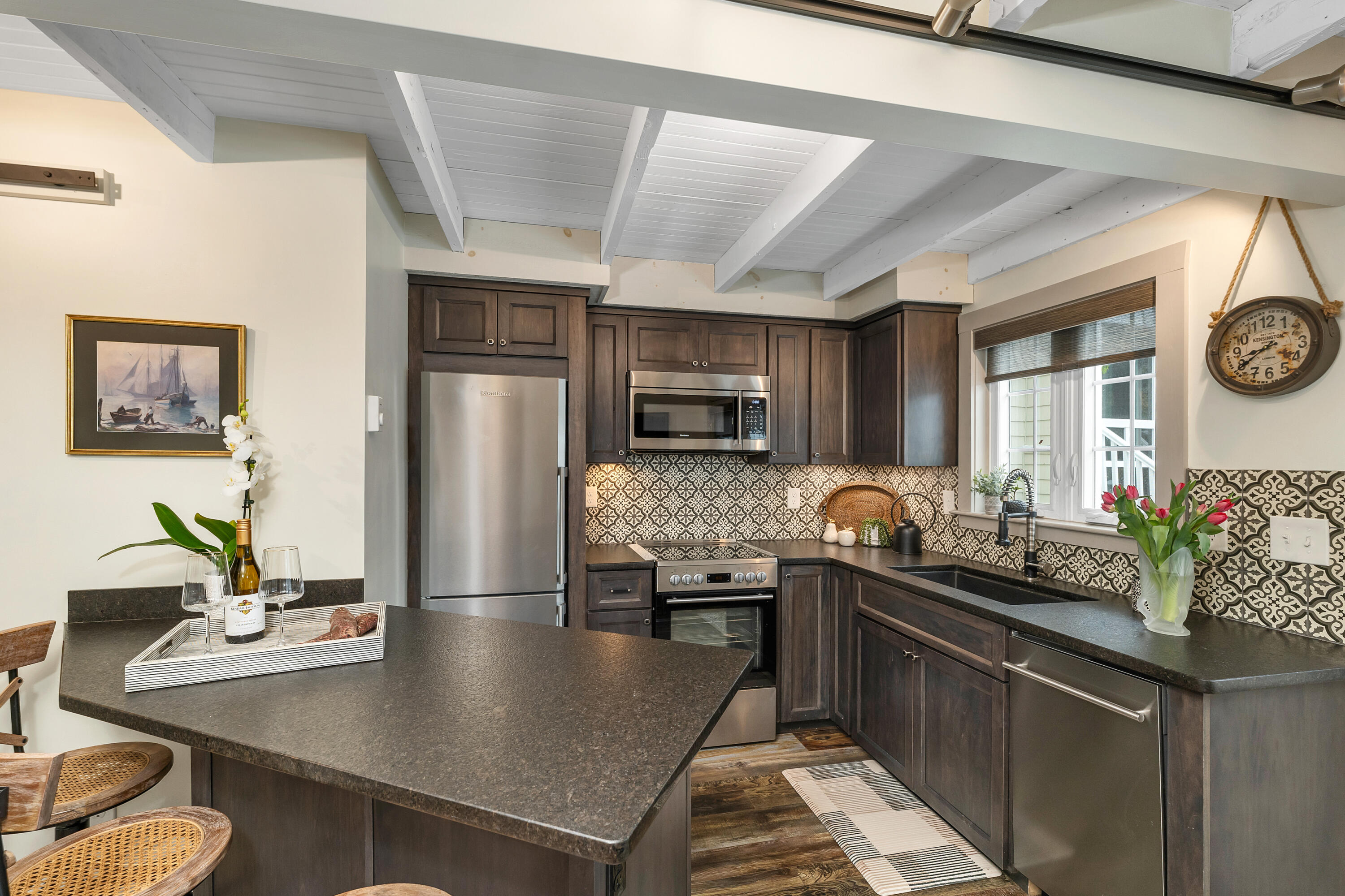 13 Ledge Road, Unit 1 Ogunquit, ME 03907 - Photo 30 of 45 13LedgeRd035