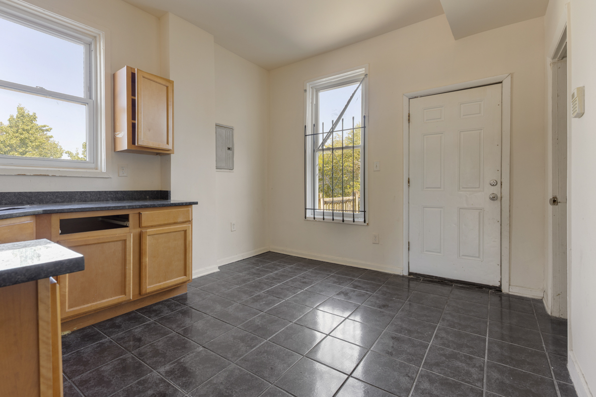 1141 South St Louis Avenue Chicago, IL 60624 - Photo 12 of 26 a view of a kitchen with electric appliances