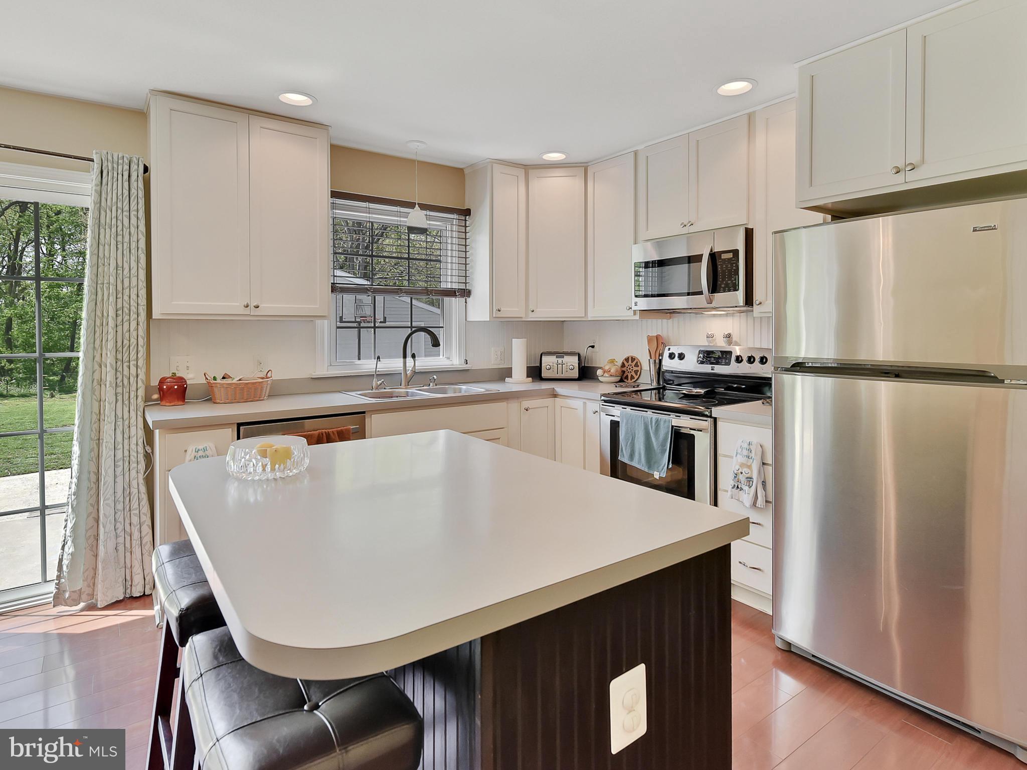 12134 Walnut Point Road Hagerstown, MD 21740 - Photo 15 of 43 Kitchen