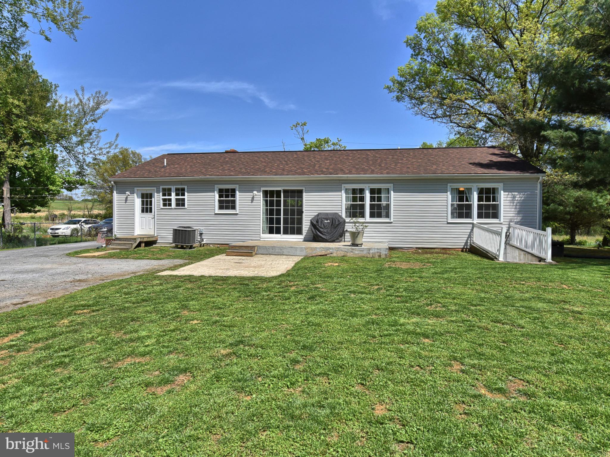 12134 Walnut Point Road Hagerstown, MD 21740 - Photo 38 of 43 Exterior rear