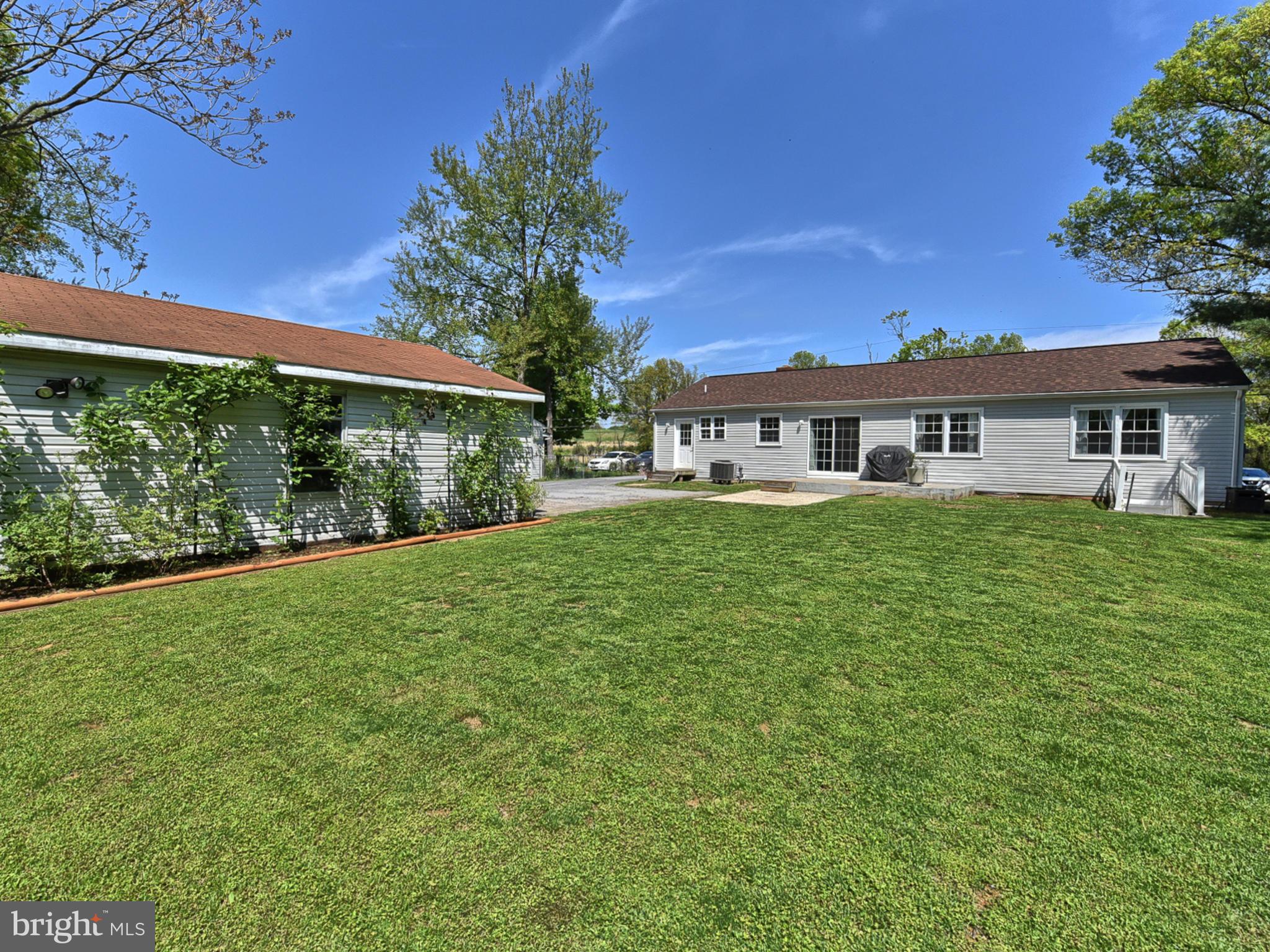 12134 Walnut Point Road Hagerstown, MD 21740 - Photo 39 of 43 Exterior rear
