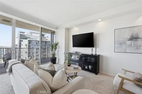 $525,000 | 700 East Ocean Boulevard, Unit 2002, Long Beach, CA 90802