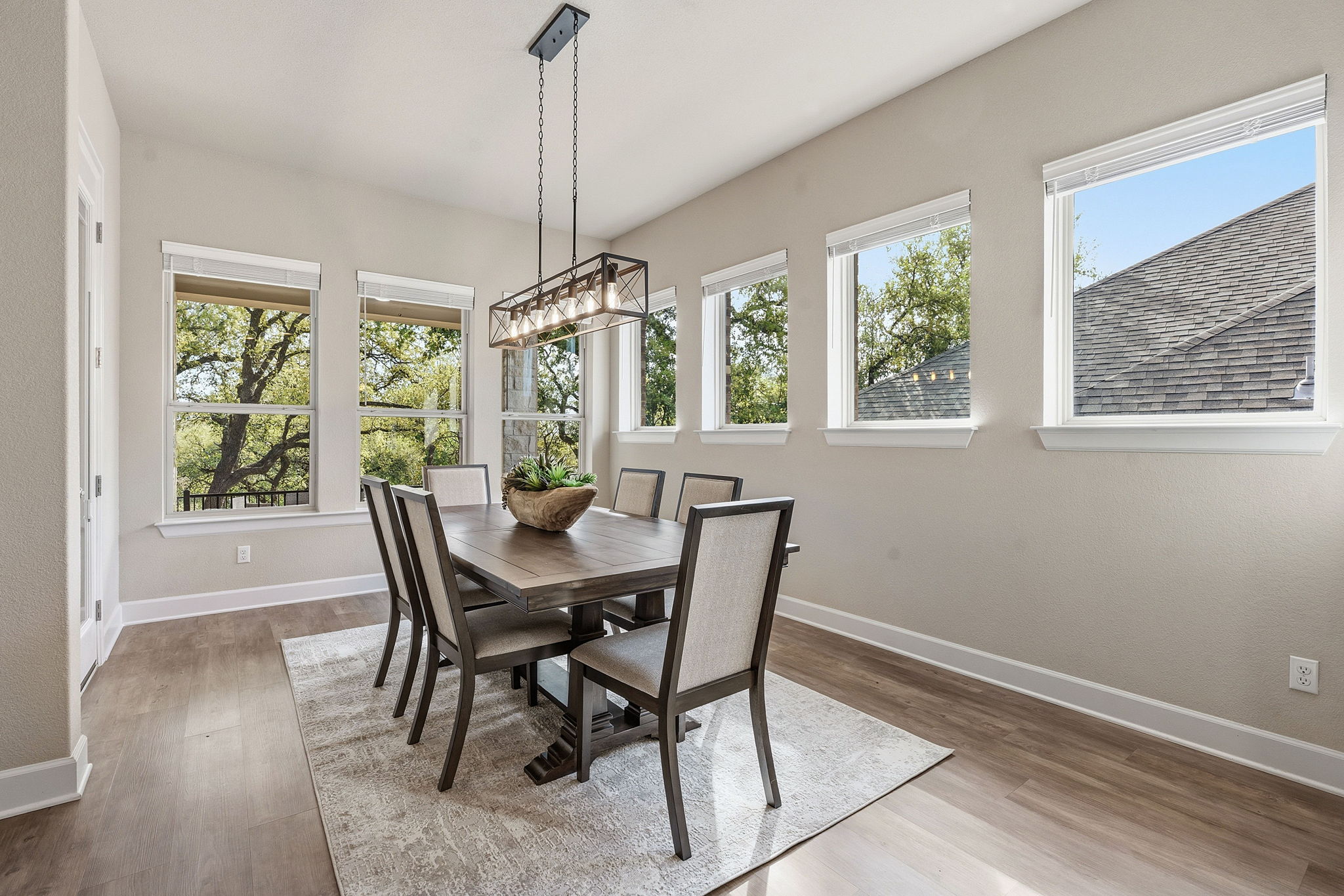 128 Eagle Pass Trail Georgetown, TX 78628 - Photo 16 of 40