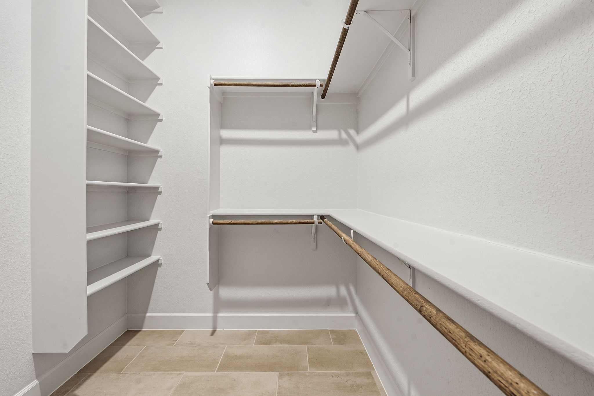 128 Eagle Pass Trail Georgetown, TX 78628 - Photo 20 of 40