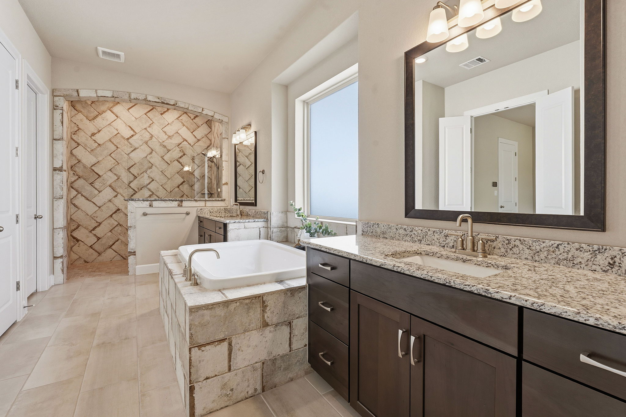 128 Eagle Pass Trail Georgetown, TX 78628 - Photo 21 of 40