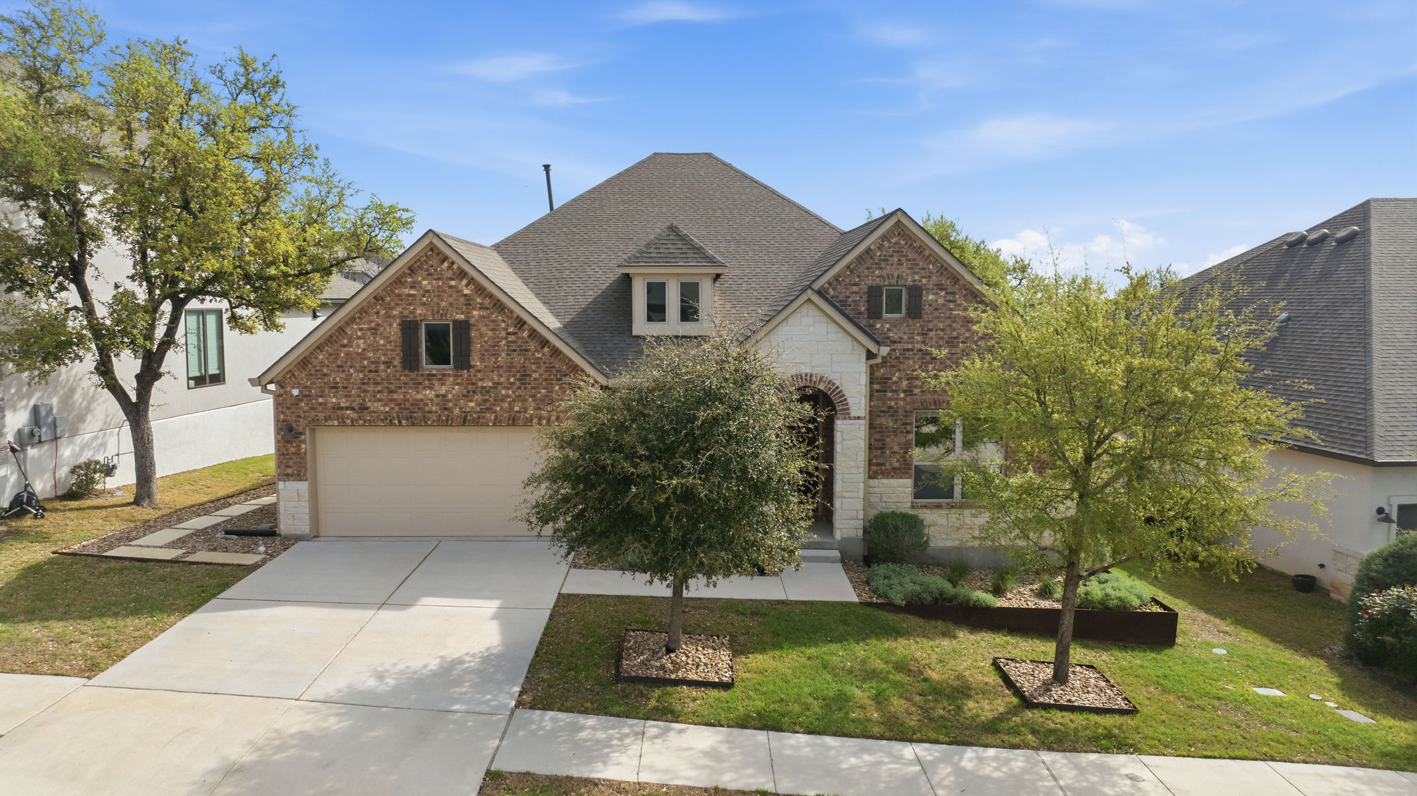 128 Eagle Pass Trail Georgetown, TX 78628 - Photo 3 of 40