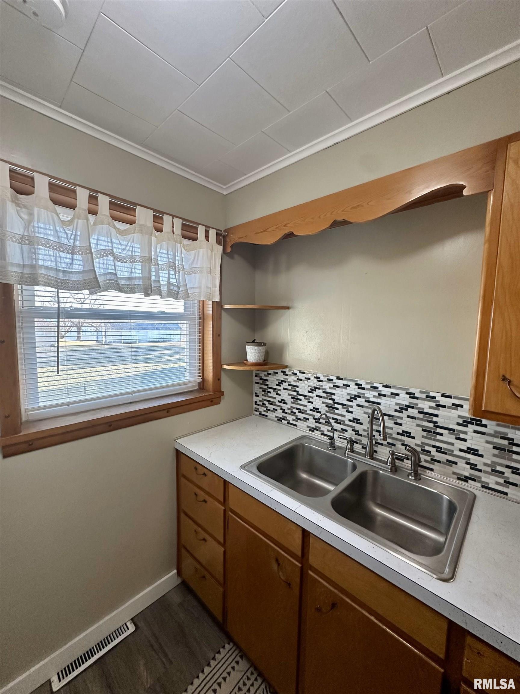 210 Ferry Road Miles, IA 52064 - Photo 13 of 63 Gallery Image 13