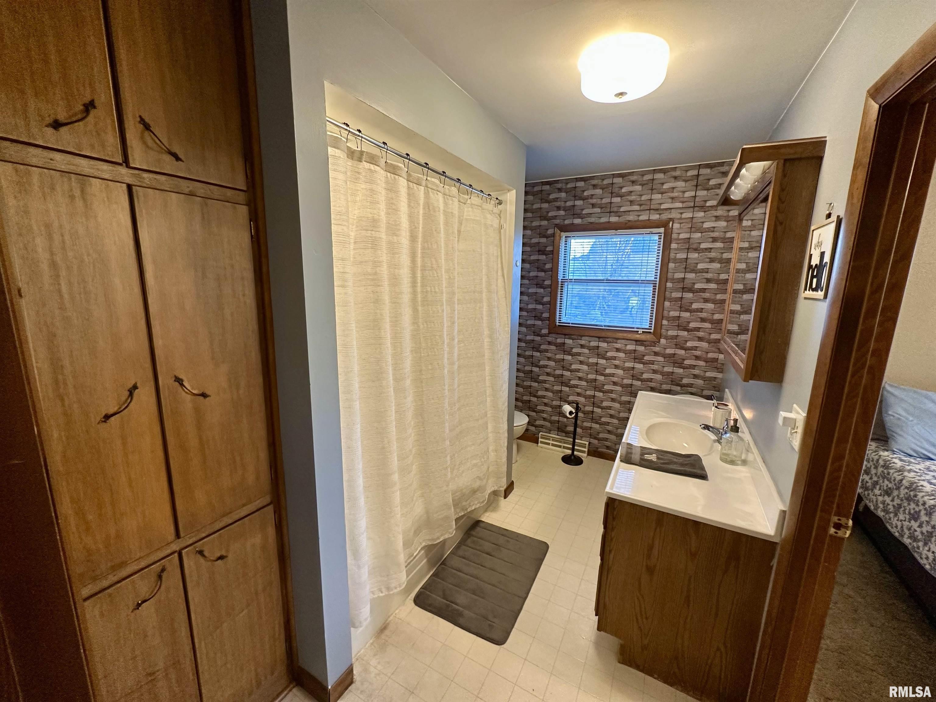 210 Ferry Road Miles, IA 52064 - Photo 31 of 63 Gallery Image 31