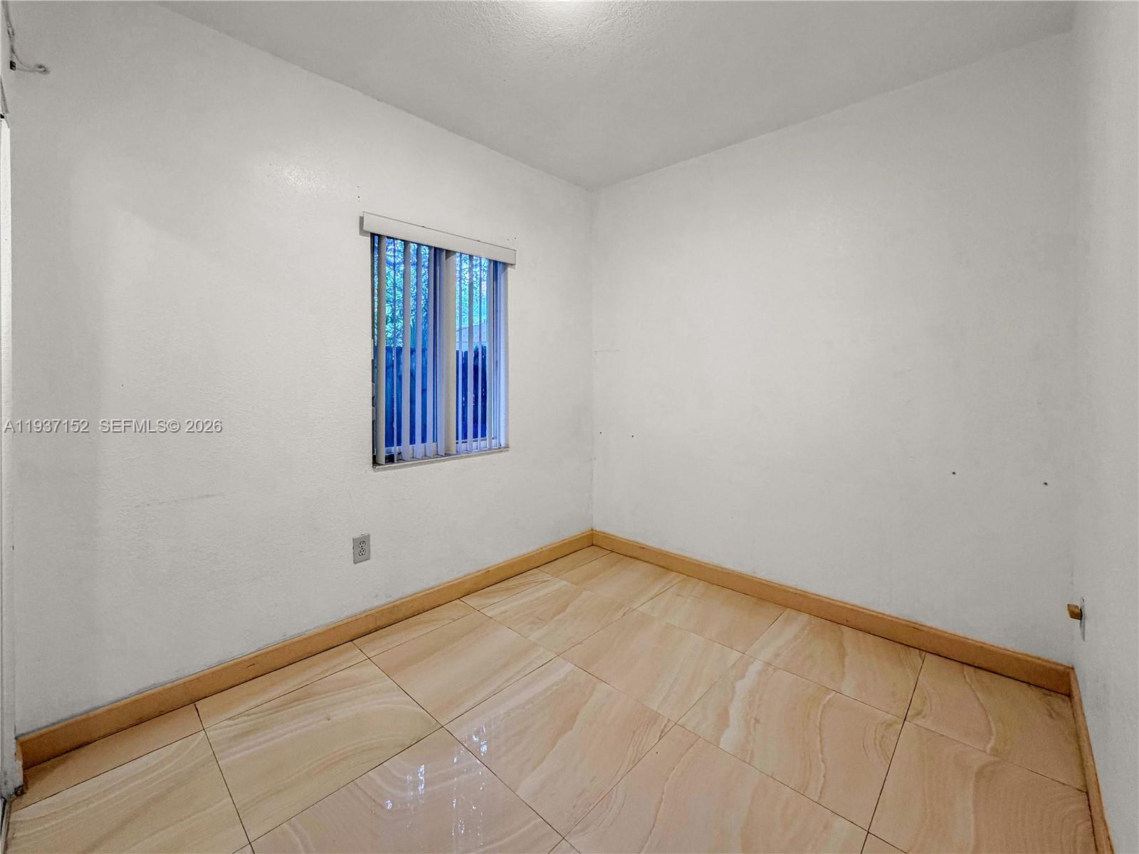 426 Northeast 77th Street, Unit 428 Miami, FL 33138 - Photo 7 of 22 a view of an empty room