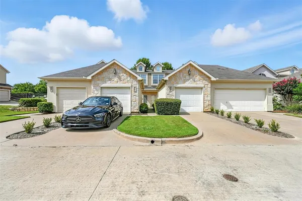 $240,000 | 8005 Ederville Circle, Fort Worth, TX 76120