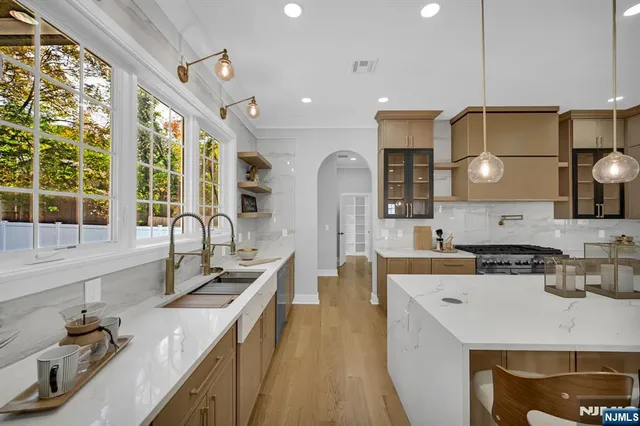 $2,150,000 | 153 East Cedar Street, Livingston, NJ 07039