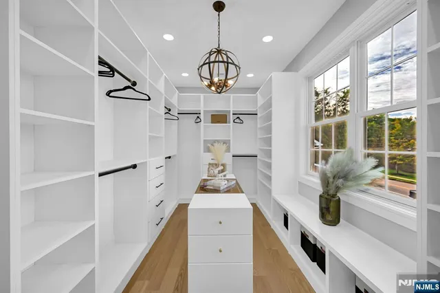 $2,150,000 | 153 East Cedar Street, Livingston, NJ 07039