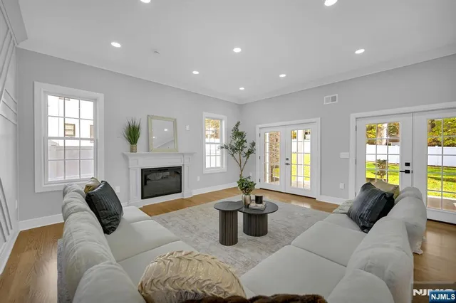 $2,150,000 | 153 East Cedar Street, Livingston, NJ 07039