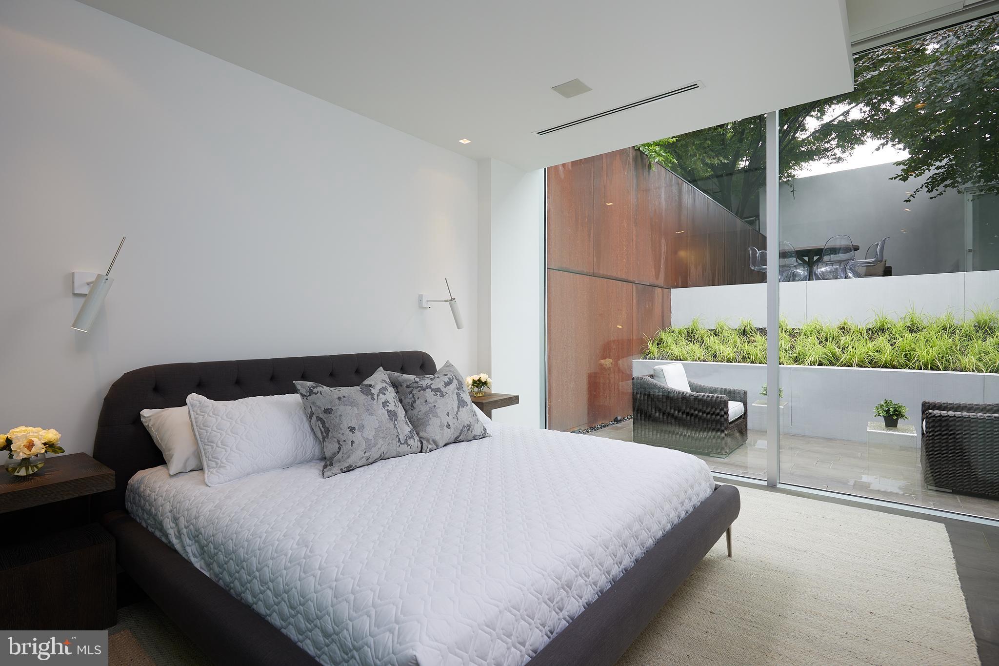 1310 T Street Northwest, Unit 1 Washington, DC 20009 - Photo 24 of 30