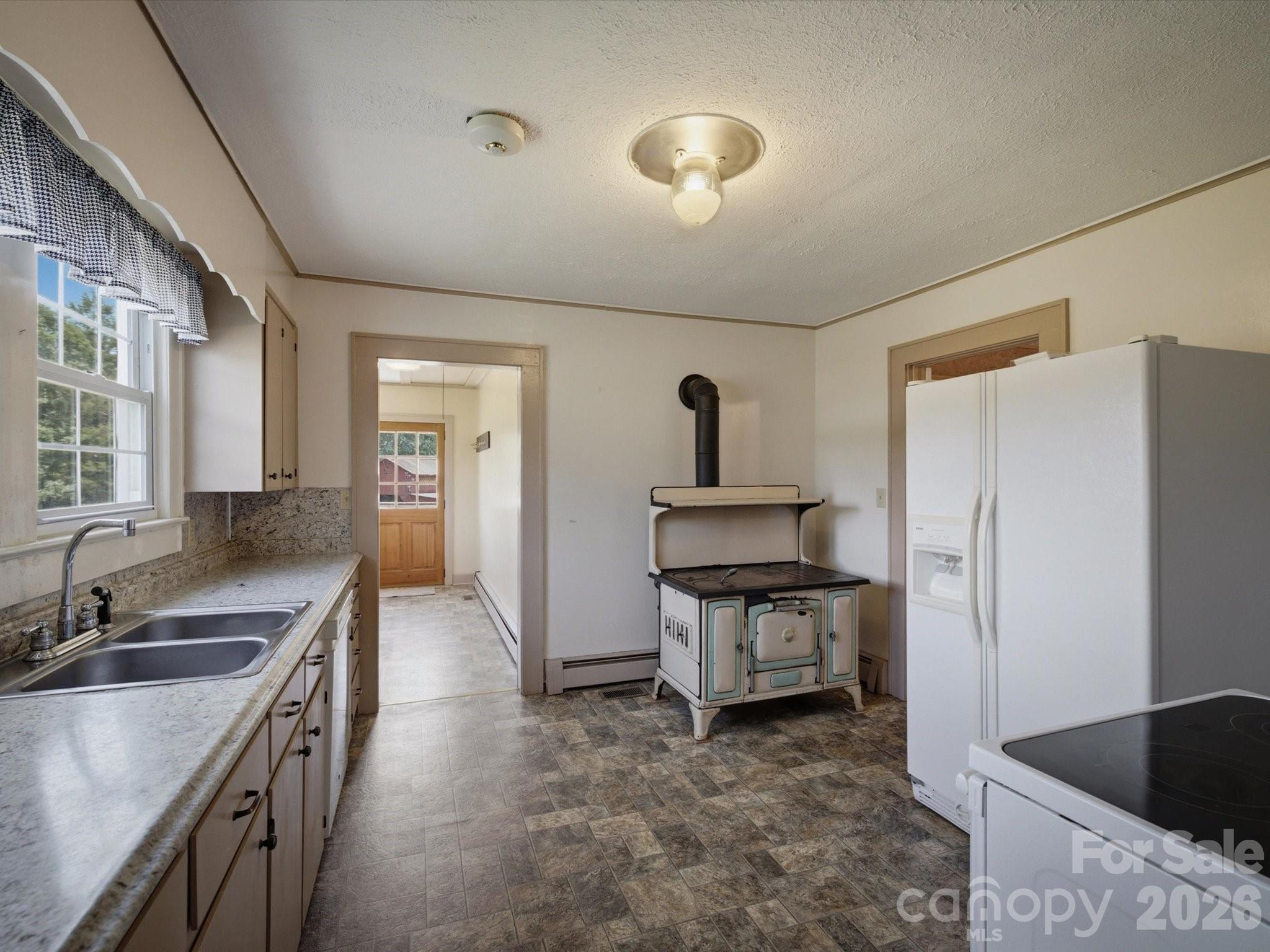 2401 Lail Road Morganton, NC 28655 - Photo 14 of 42