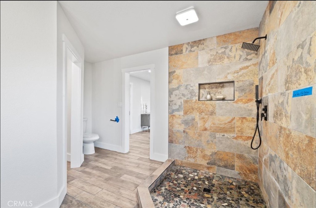 19472 Catfish Circle Huntington Beach, CA 92646 - Photo 10 of 30 a bathroom with a shower