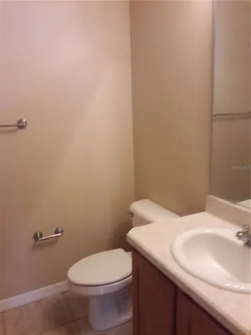 a bathroom with a tub