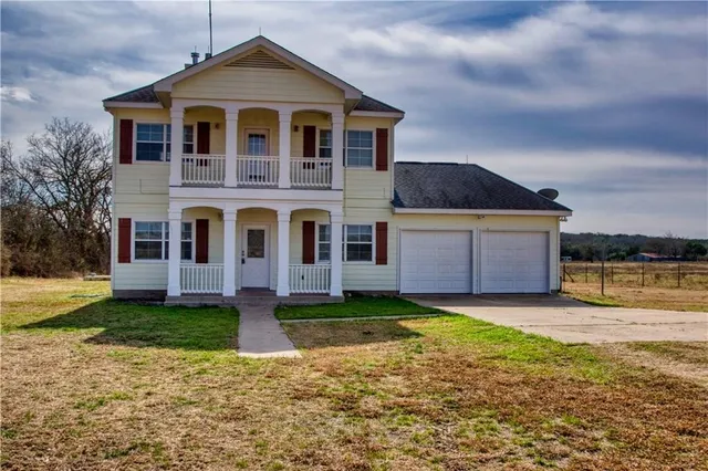 $4,350,000 | 1770 County Road 329, Granger, TX 76530