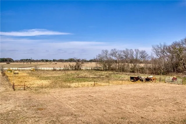 $4,350,000 | 1770 County Road 329, Granger, TX 76530