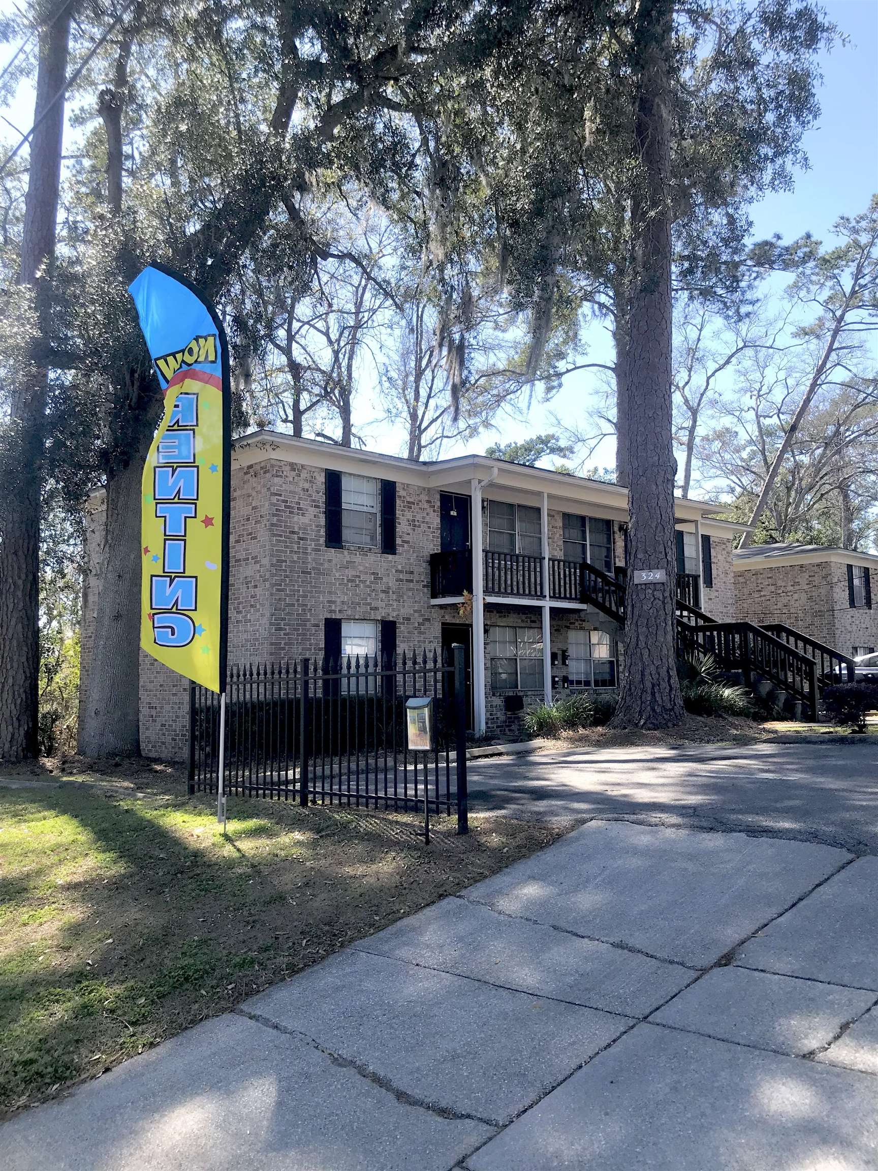 324 South Lipona Road, Unit 8 Tallahassee, FL 32304 - Photo 1 of 8