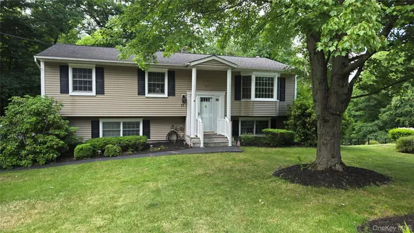 $589,999 | 77 Tulip Road, Mahopac, NY 10541