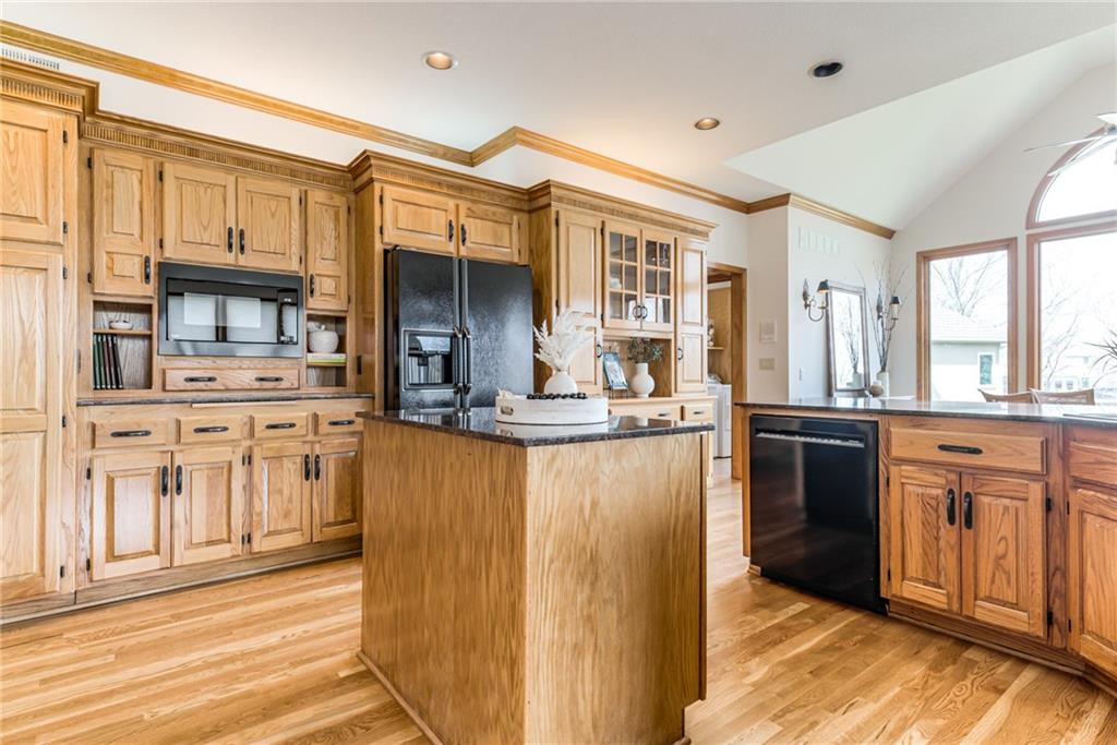 717 Silverleaf Place Lee's Summit, MO 64064 - Photo 17 of 67