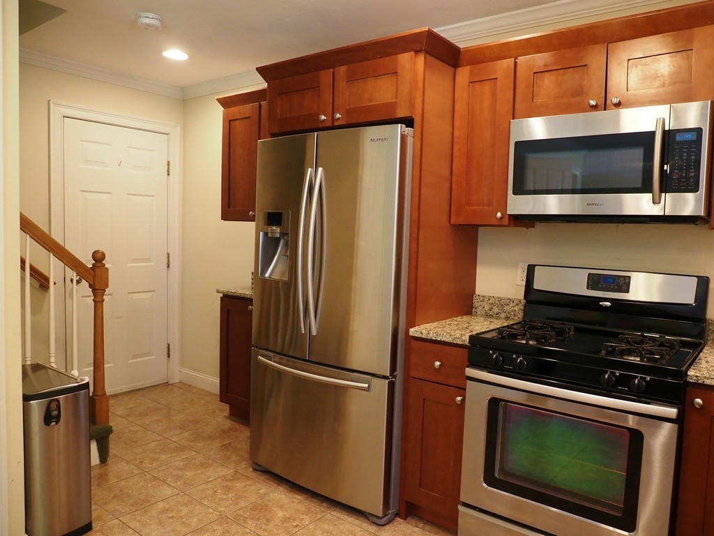 59 Providence Road, Unit 3 Grafton, MA 01519 - Photo 4 of 19 Gallery Image 4