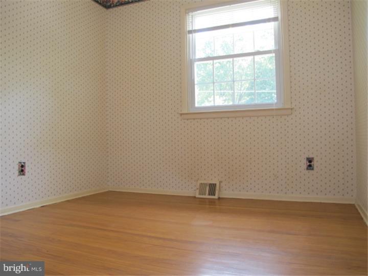 544 Cedarbrook Road Southampton, PA 18966 - Photo 18 of 21 Bedroom