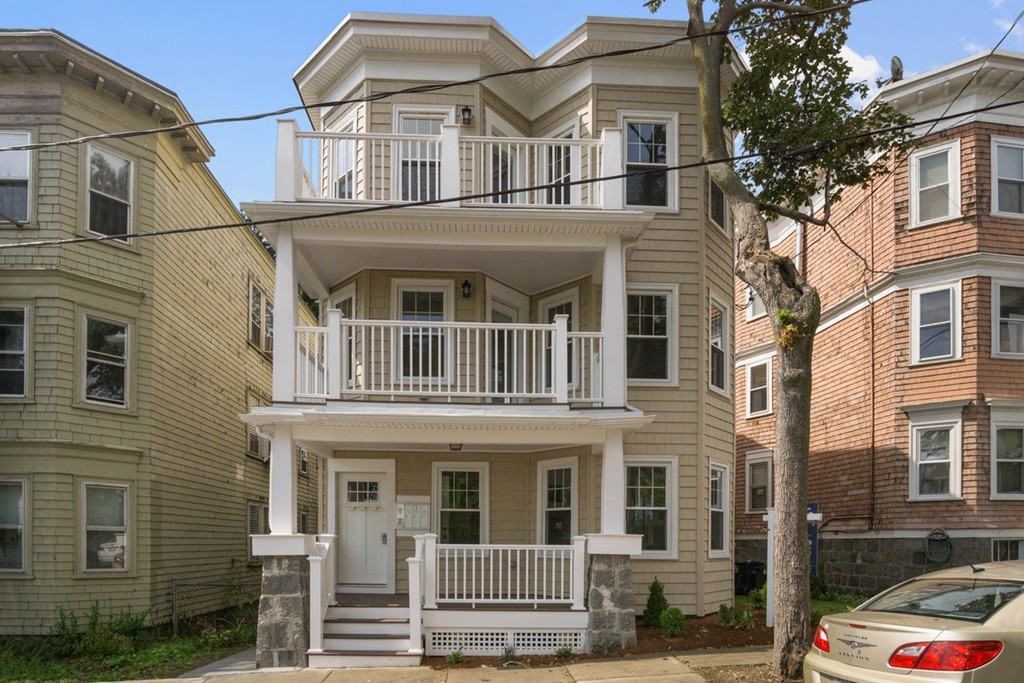 73 Mt Ida Road, Unit 2 Boston, MA 02122 - Photo 1 of 17 Gallery Image 1