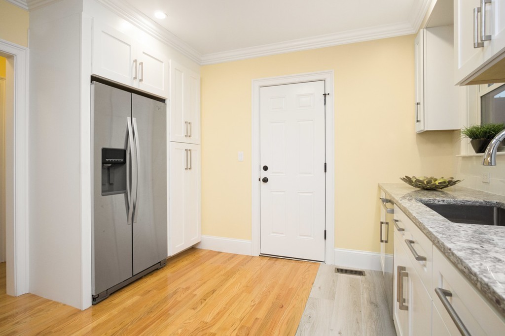 73 Mt Ida Road, Unit 2 Boston, MA 02122 - Photo 8 of 17 Gallery Image 8