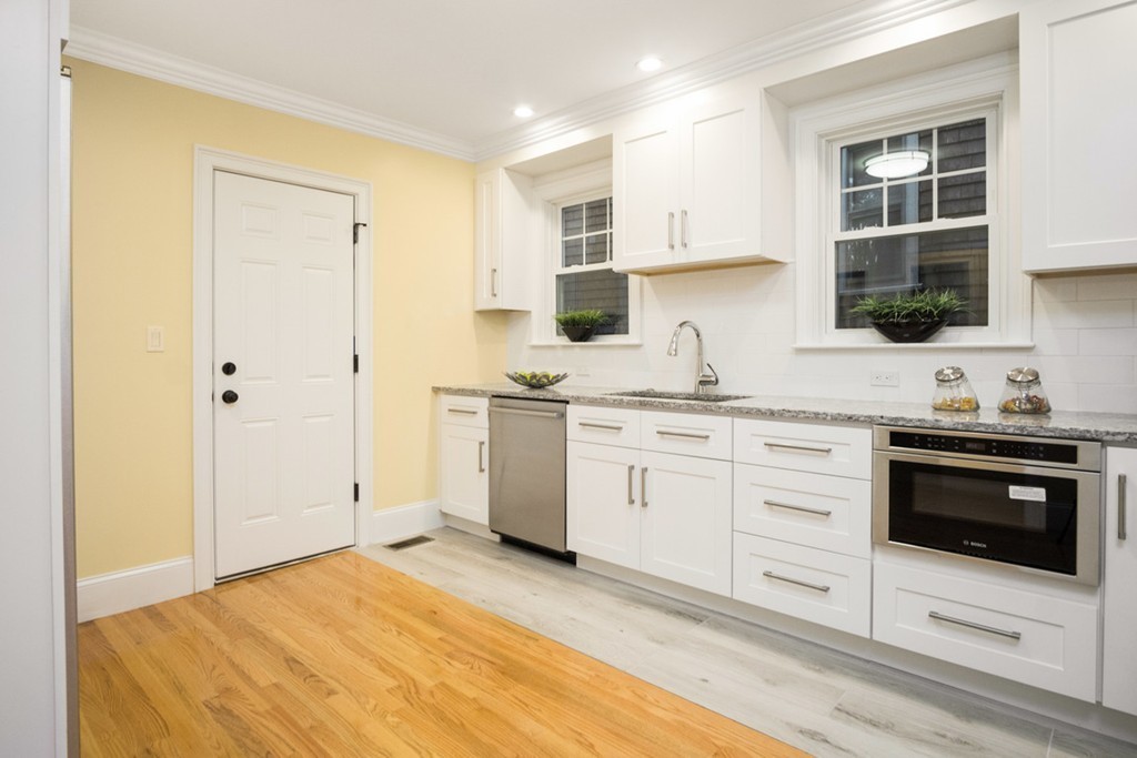73 Mt Ida Road, Unit 2 Boston, MA 02122 - Photo 9 of 17 Gallery Image 9