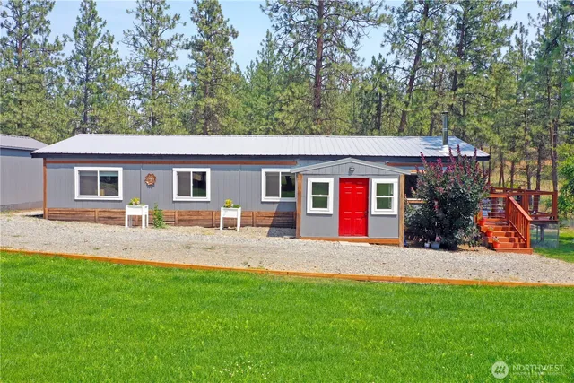 $295,500 | 64 Oakes Drive, Tonasket, WA 98855