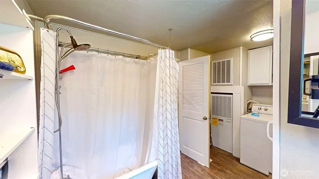 $295,500 | 64 Oakes Drive, Tonasket, WA 98855