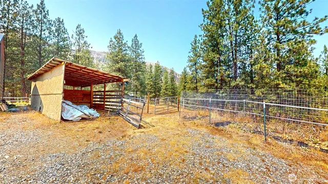 $295,500 | 64 Oakes Drive, Tonasket, WA 98855